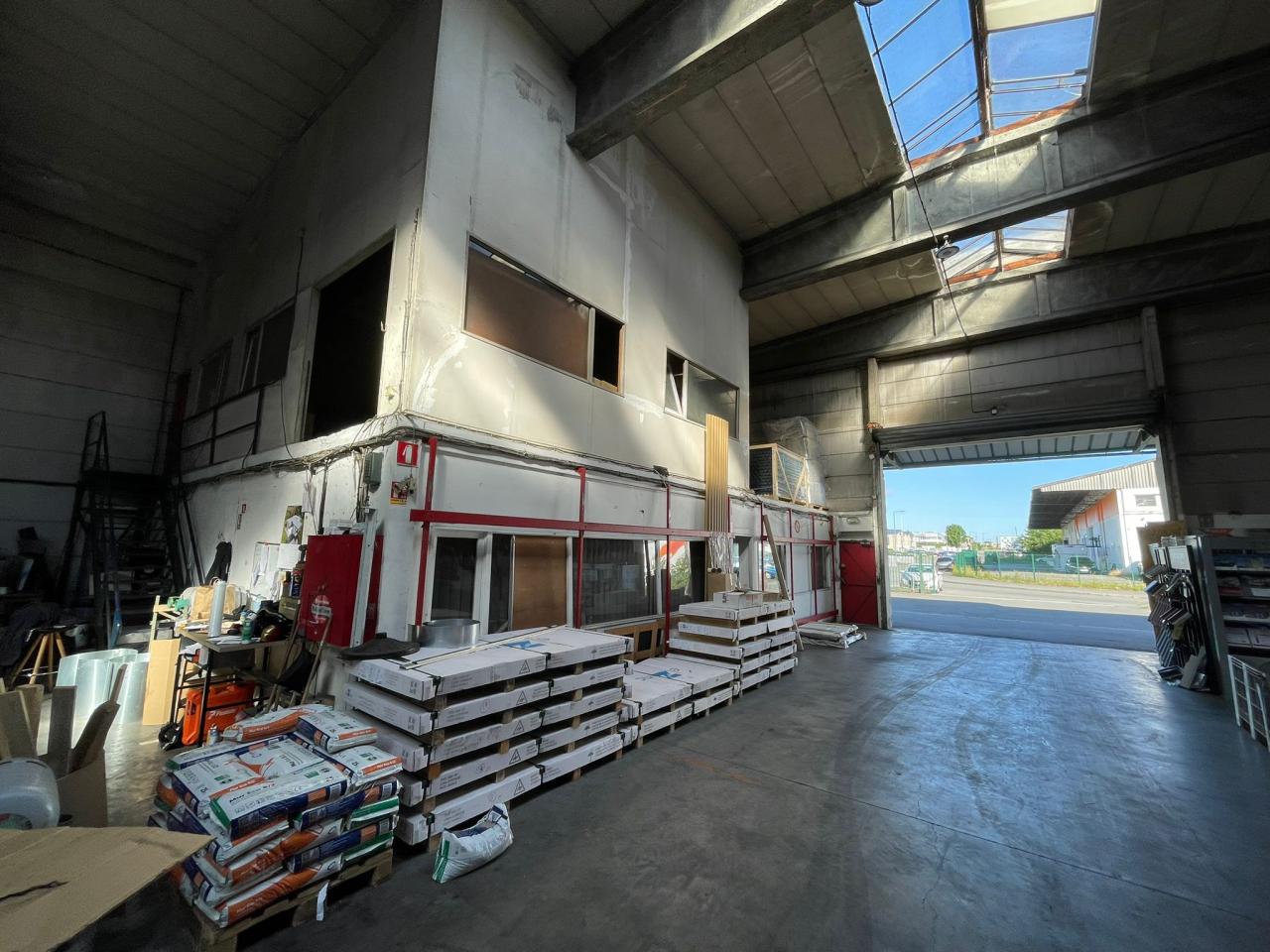 Local d'activité Lille 1300m² Location local d'activité Lille Nord OLACT2533618 3